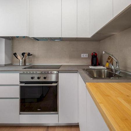 2 Bedrooms 1 Bathroom Furnished - Delicias - Bright - Mintystay Мадрид Екстериор снимка